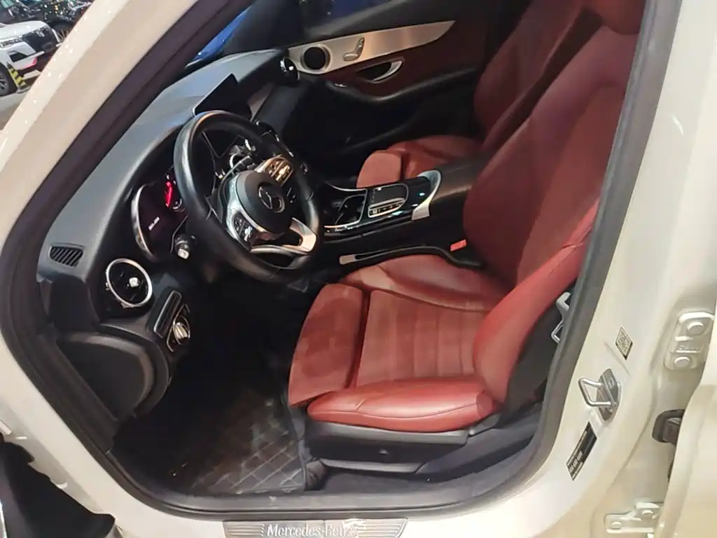 Mercedes-Benz C-Class 2019 — фото 15