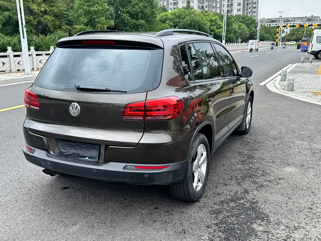 Volkswagen Tiguan 2014 — фото 16