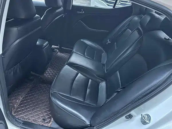 Kia K5 2014