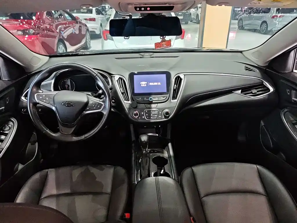 Chevrolet Malibu XL 2022 — фото 17