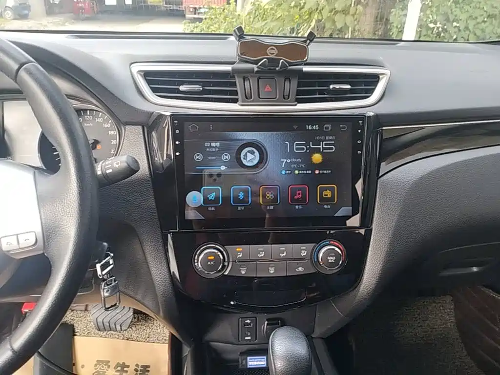 Nissan Qashqai 2017 — фото 13