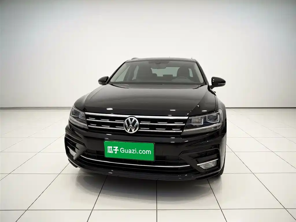 Volkswagen Tiguan L 2021 — фото 2