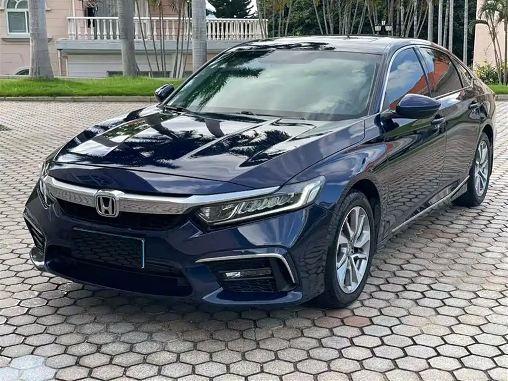 Honda Inspire 2020