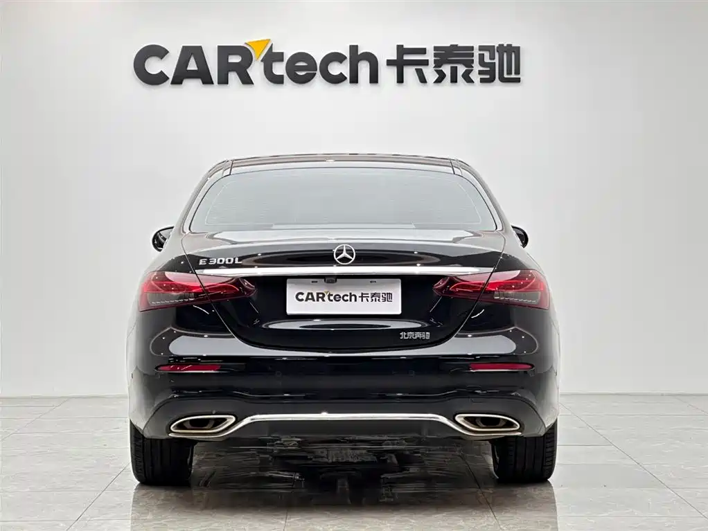 Mercedes-Benz E-Class 2023