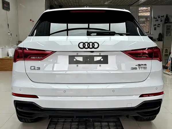 Audi Q3 2023