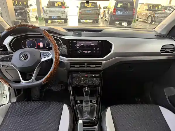 Volkswagen Tacqua 2022