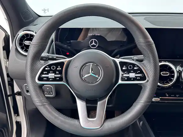 Mercedes-Benz GLB 2020