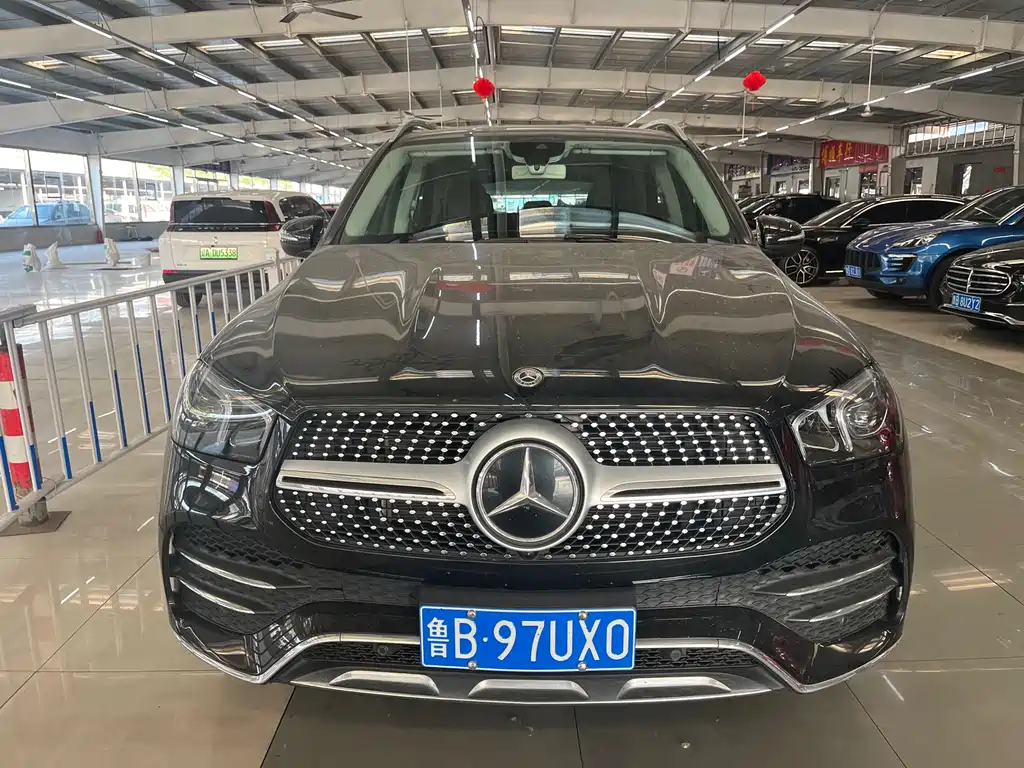 Mercedes-Benz GLE 2019 — фото 1