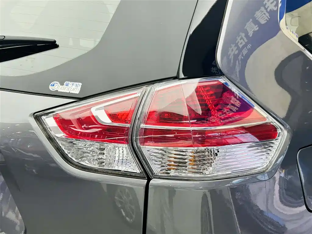 Nissan X-Trail 2017 — фото 12
