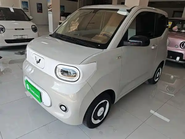 Wuling Hongguang MINIEV 2025