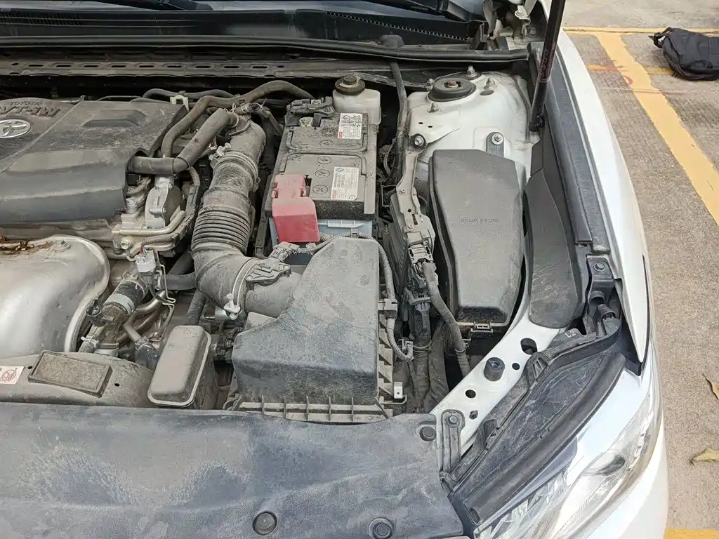 Toyota Camry 2018 — фото 22