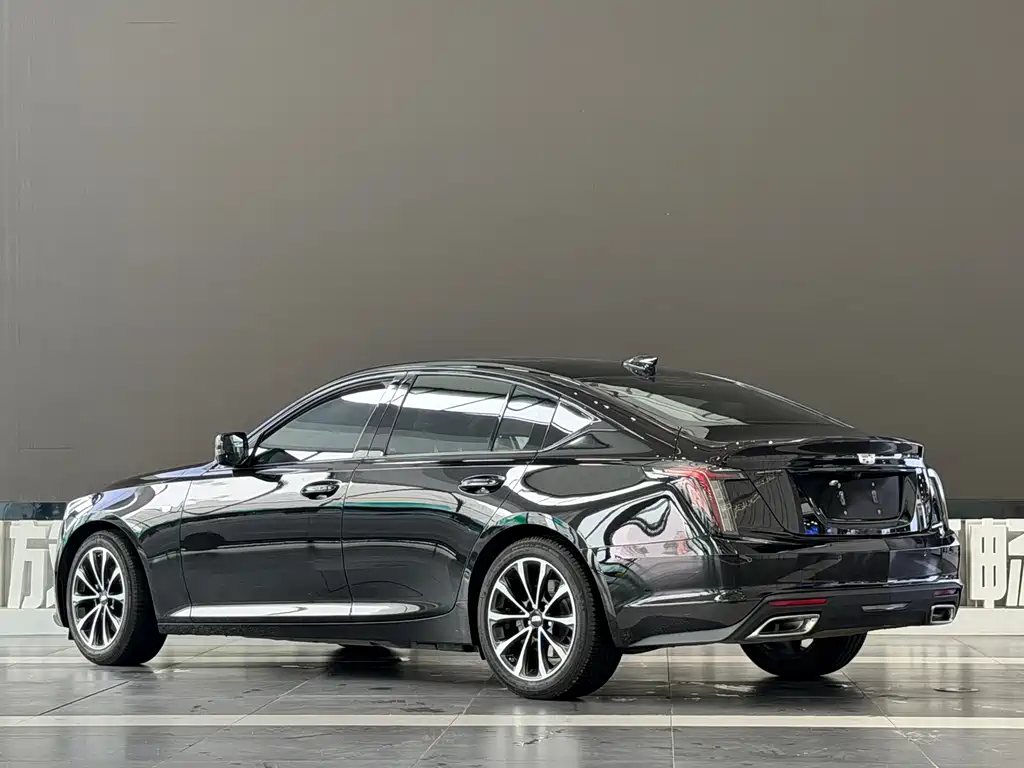 Cadillac CT5 2023 — фото 5