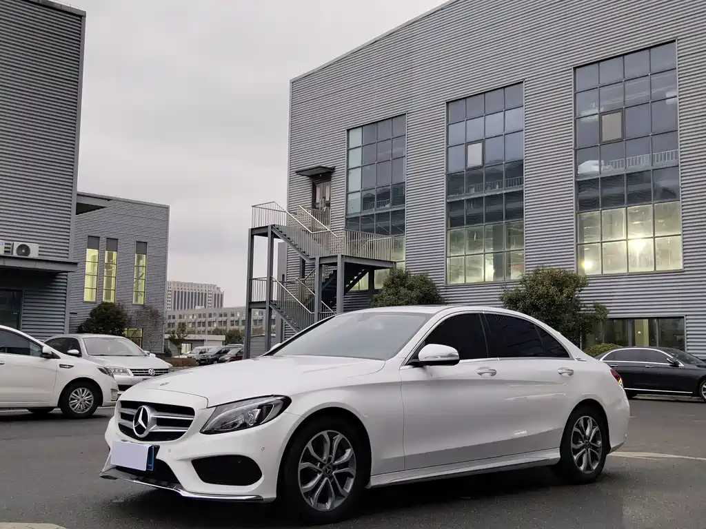 Mercedes-Benz C-Class 2018 — фото 1