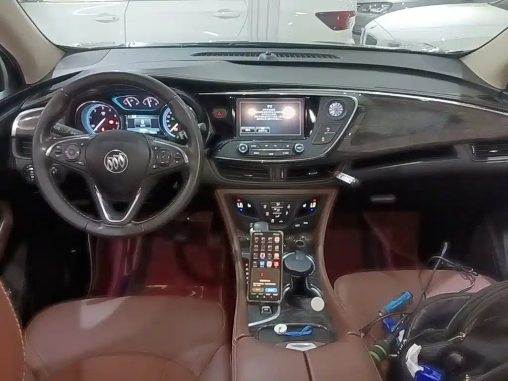 Buick Envision Plus 2016 — фото 10