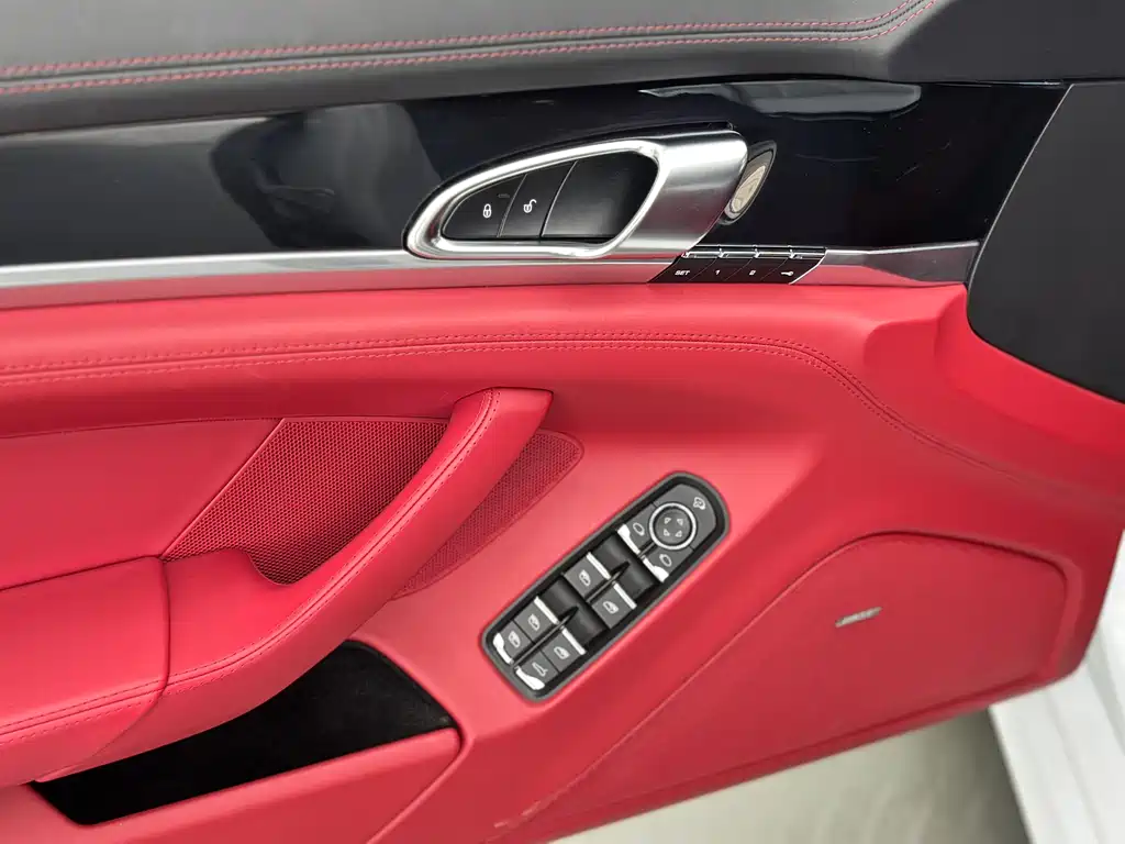 Porsche Panamera 2016 — фото 20