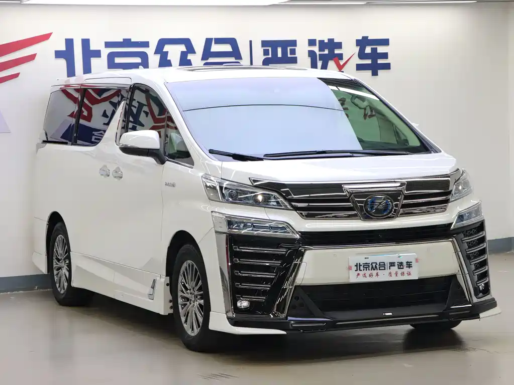 Toyota Vellfire 2023 — фото 2