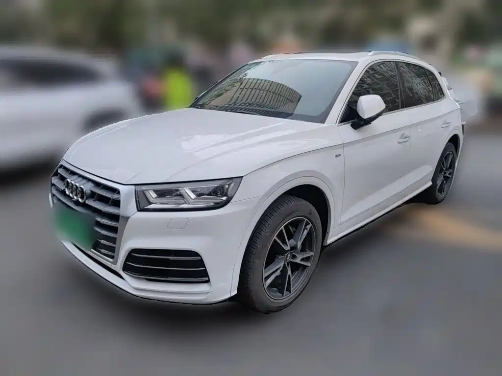 Audi Q5L 2019