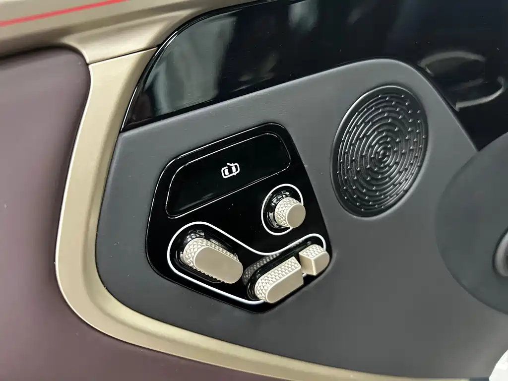 Avatr 11 2025 — фото 6