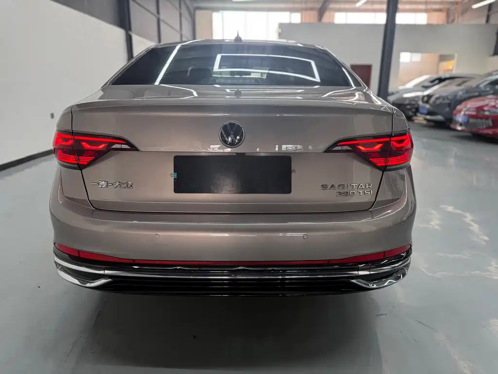 Volkswagen Sagitar 2023