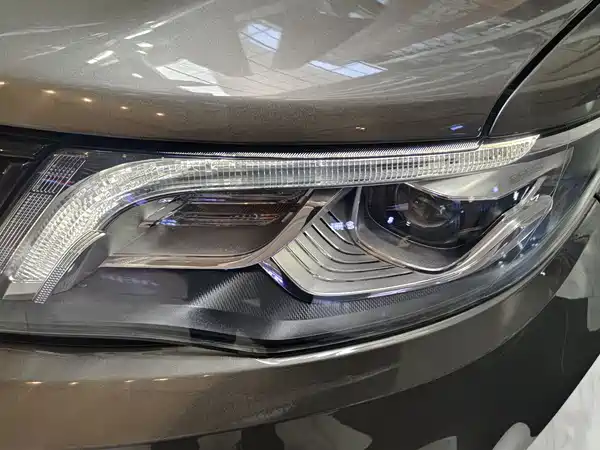 Geely Boyue 2021