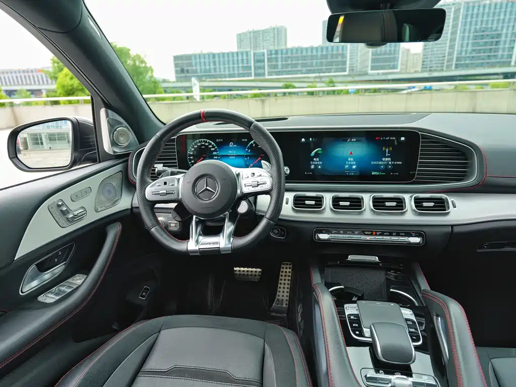 Mercedes-Benz GLE AMG 2023 — фото 12