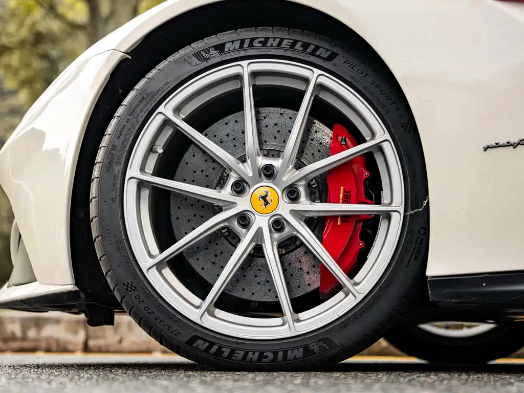 Ferrari F12berlinetta 2014 — фото 14