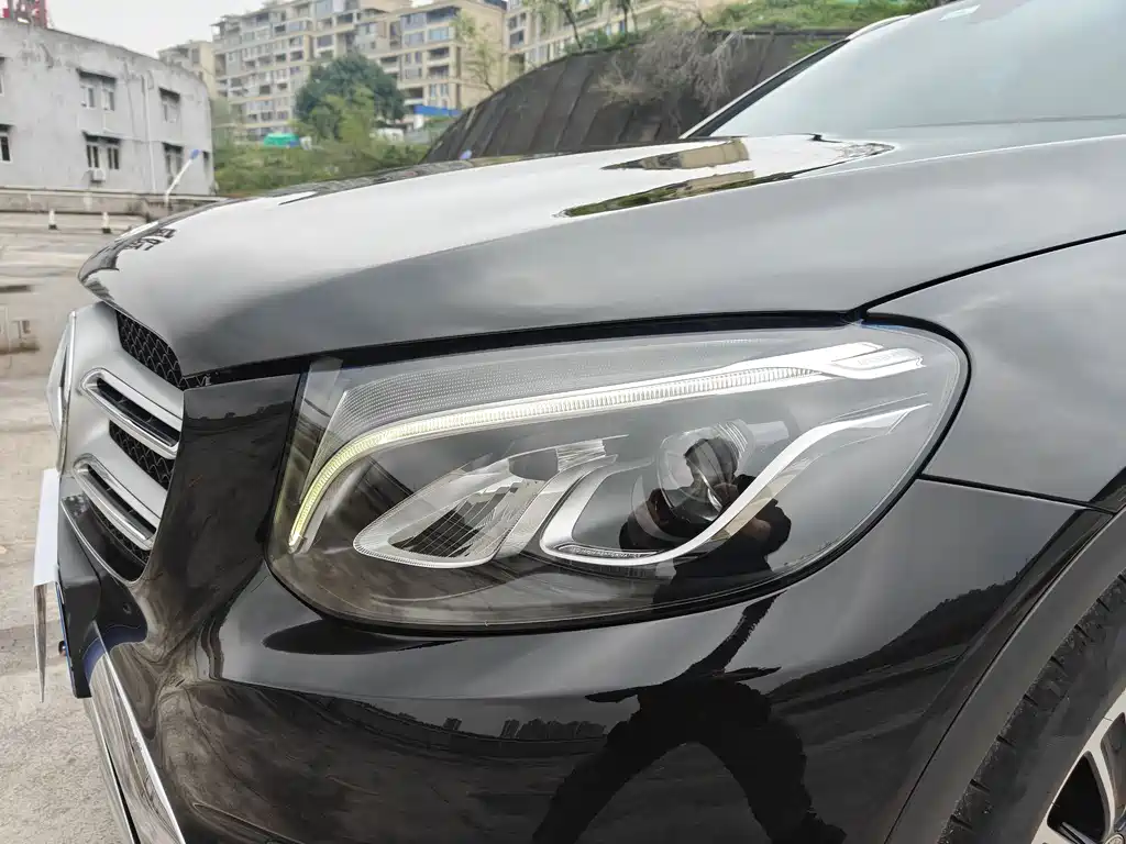 Mercedes-Benz GLC 2019 — фото 15