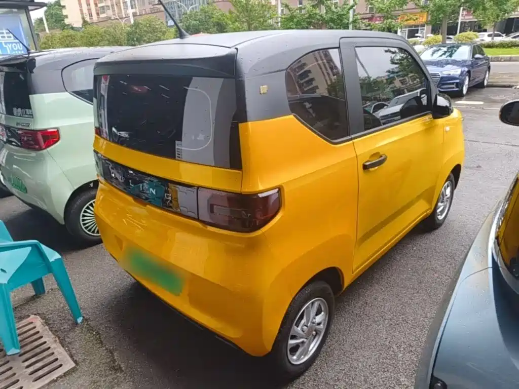Wuling MINIEV 2020
