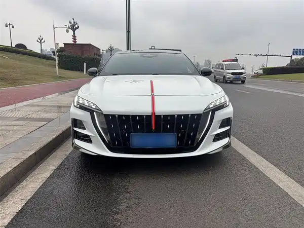 Hongqi H6 2023