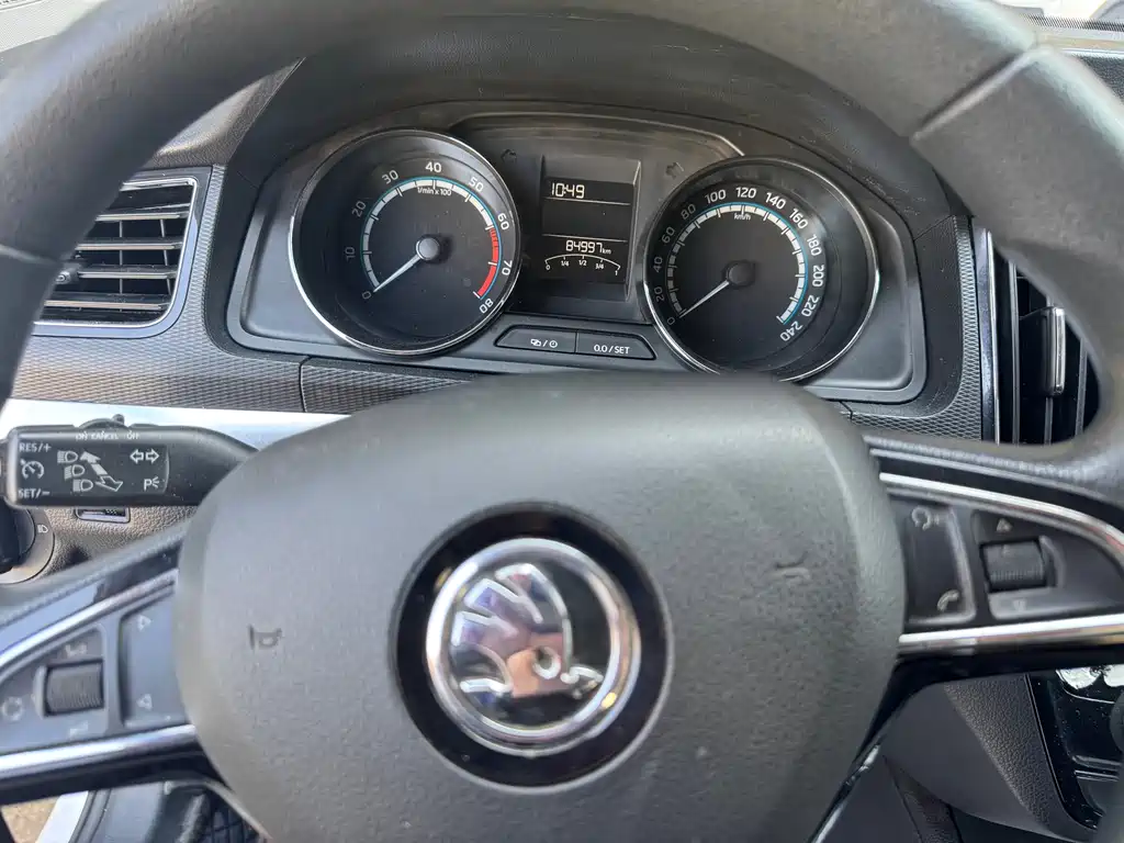 Skoda Kamiq 2023 — фото 11