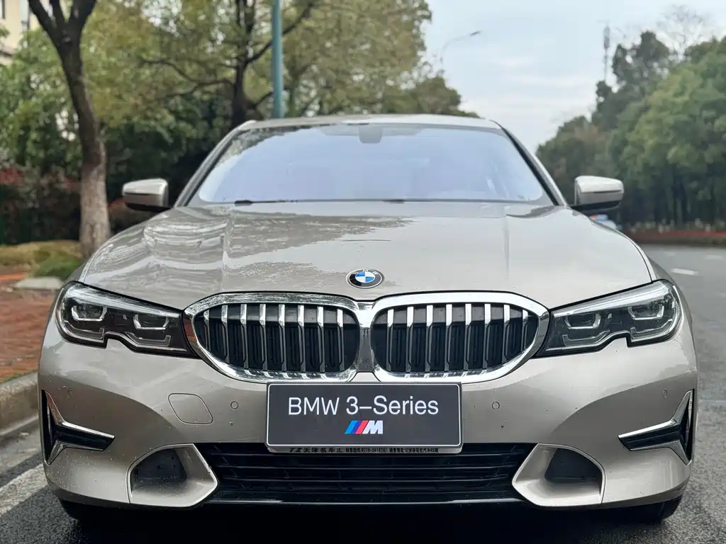 BMW 3 Series 2020