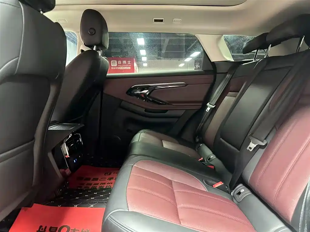 Land Rover Evoque 2022 — фото 8