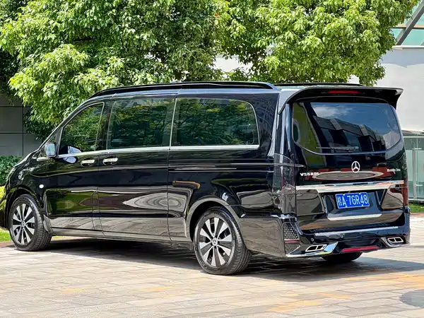 Mercedes-Benz Vito 2024