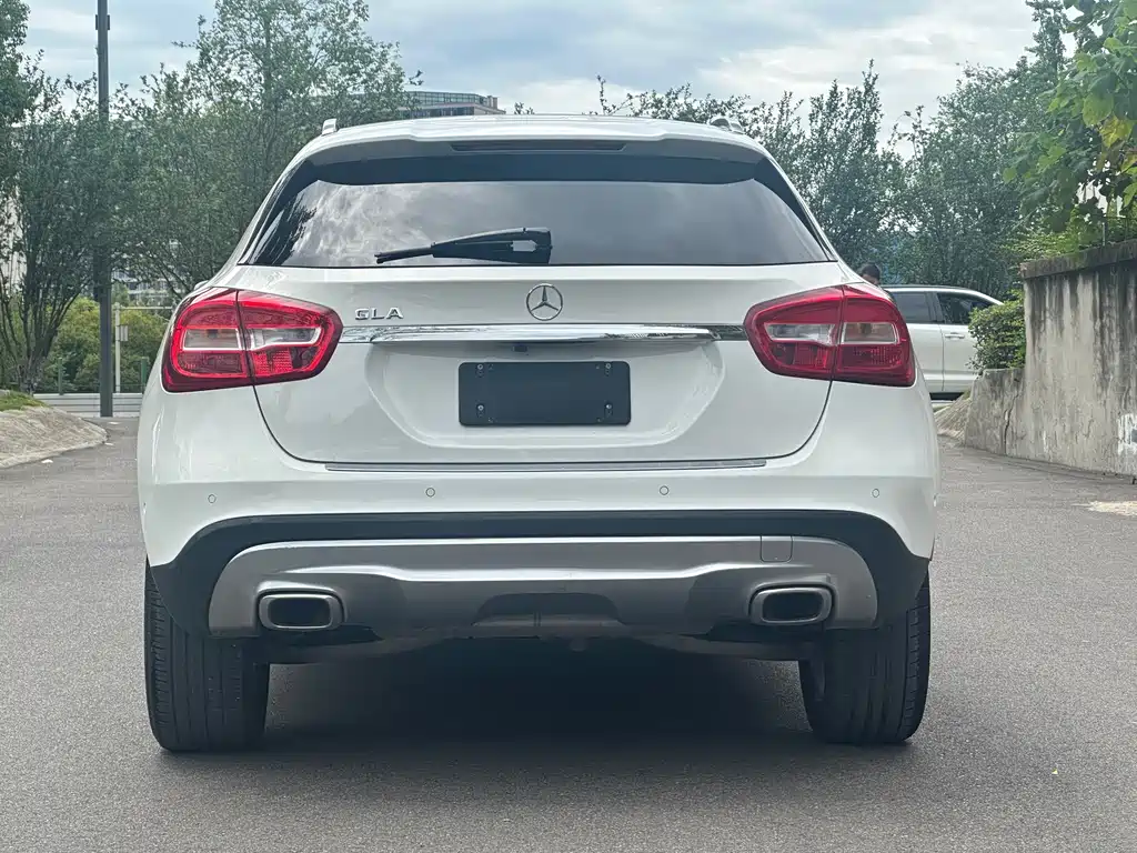 Mercedes-Benz GLA 2016 — фото 8