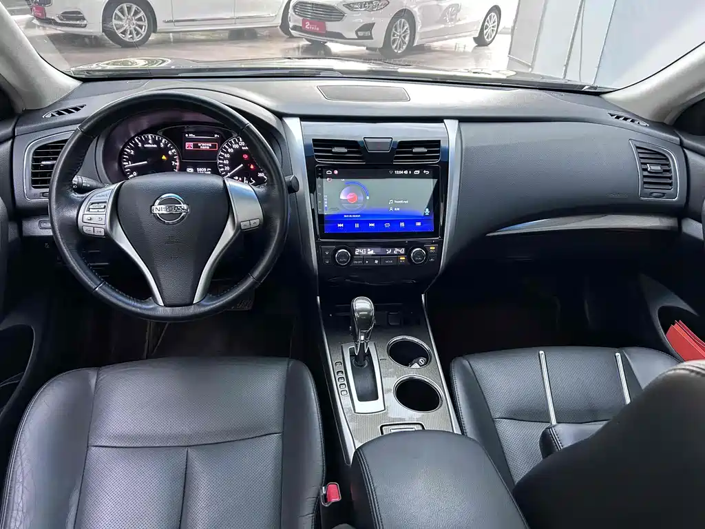 Nissan Teana 2016