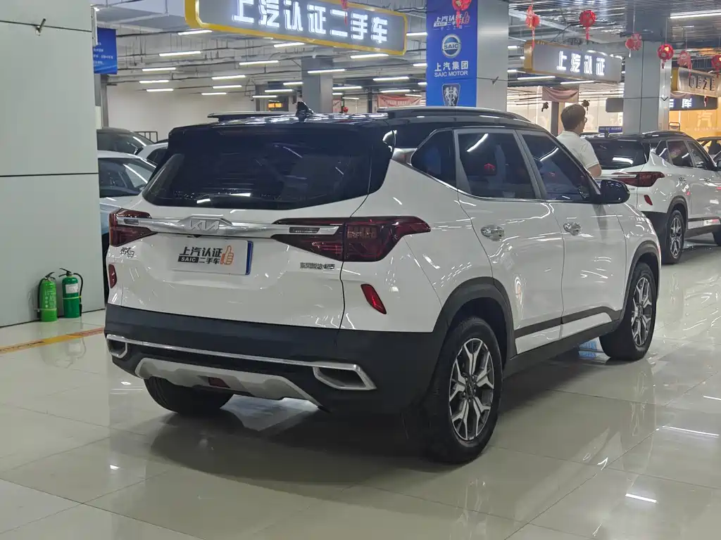 Kia KX3 2022 — фото 9