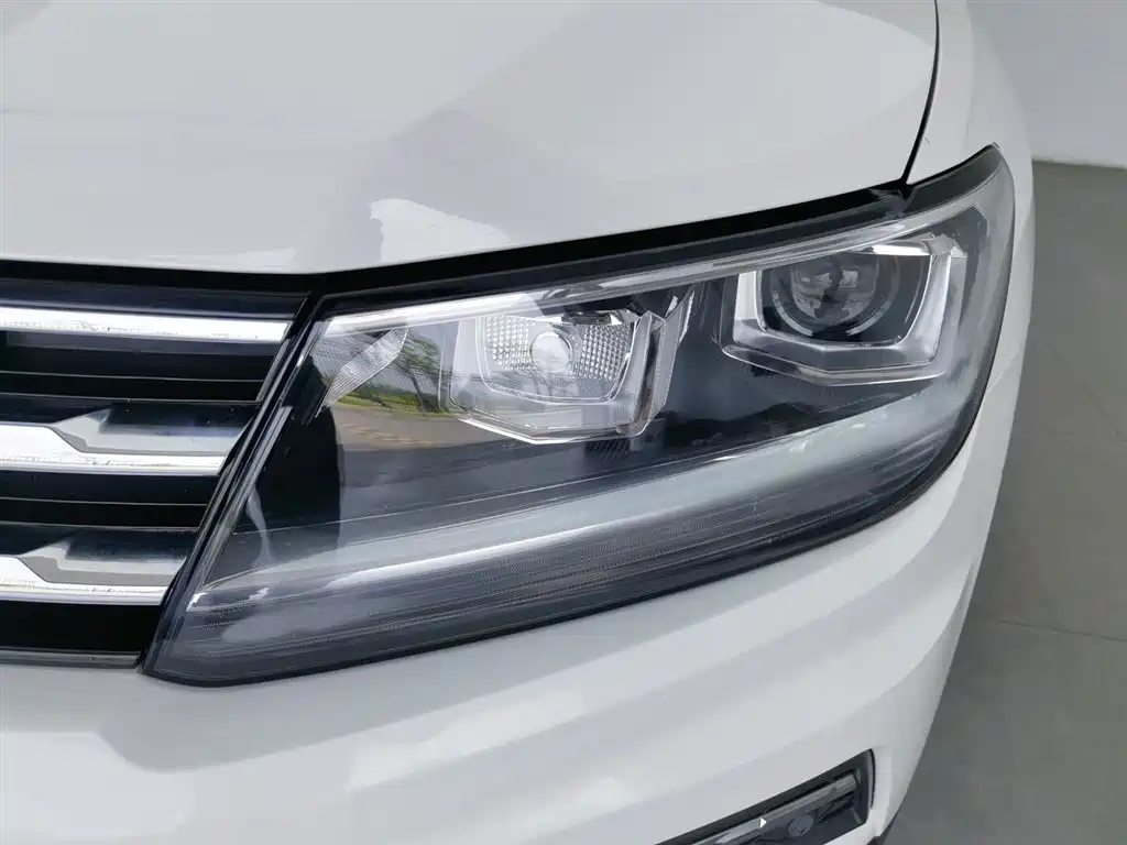 Volkswagen Tiguan L 2019 — фото 7