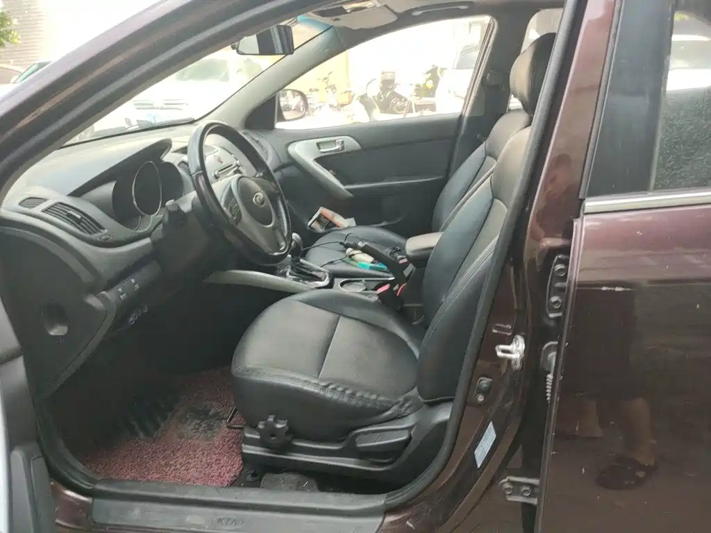 Kia Forte 2014 — фото 16