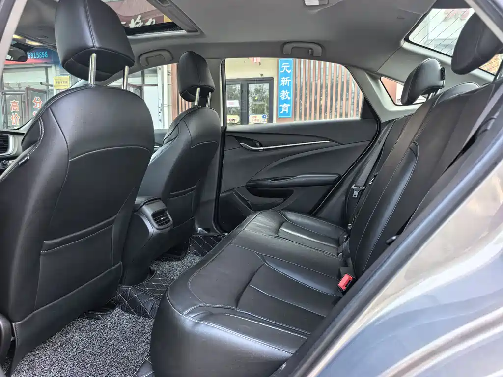 Buick Excelle 2018