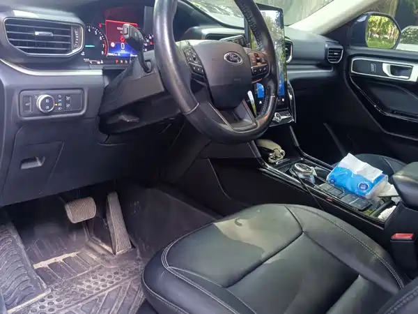 Ford Explorer 2021