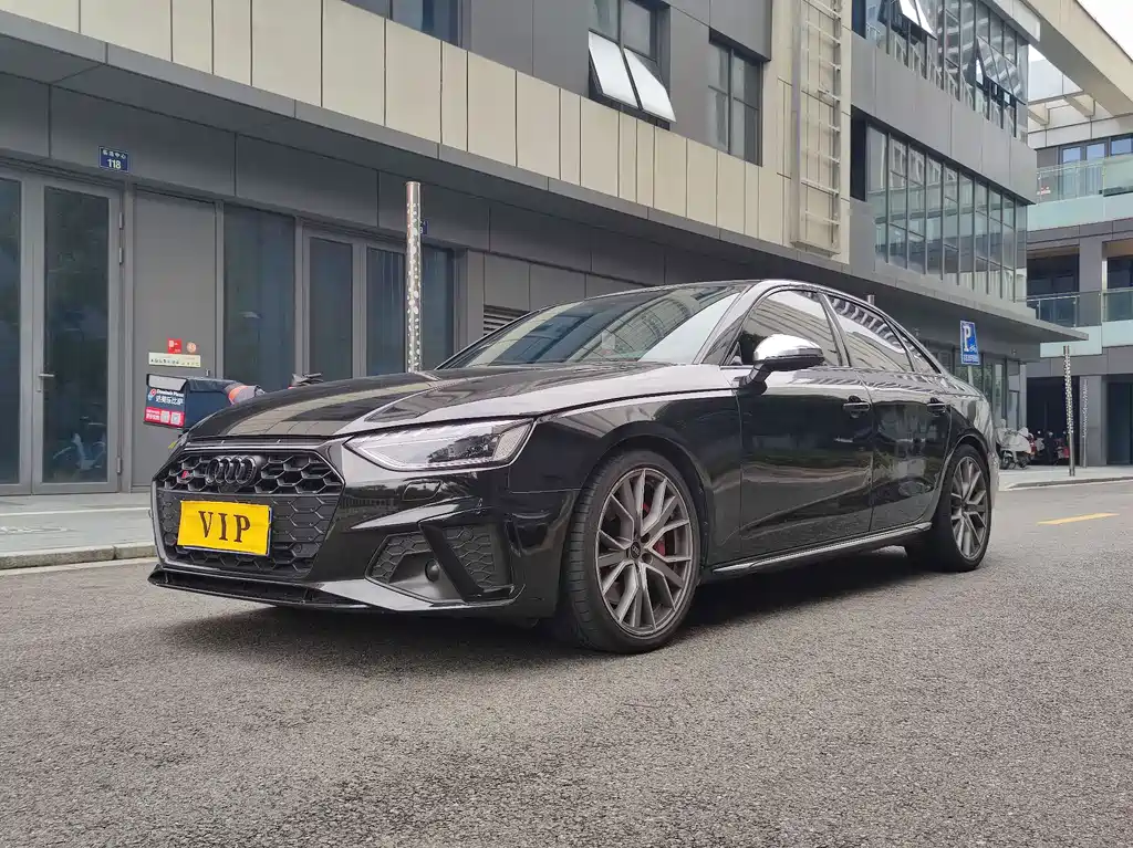 Audi S4 2023
