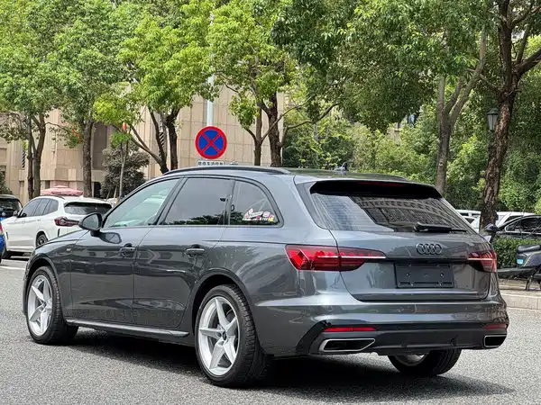 Audi A4 2024