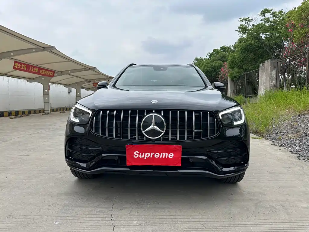 Mercedes-Benz GLC AMG 2022 — фото 2