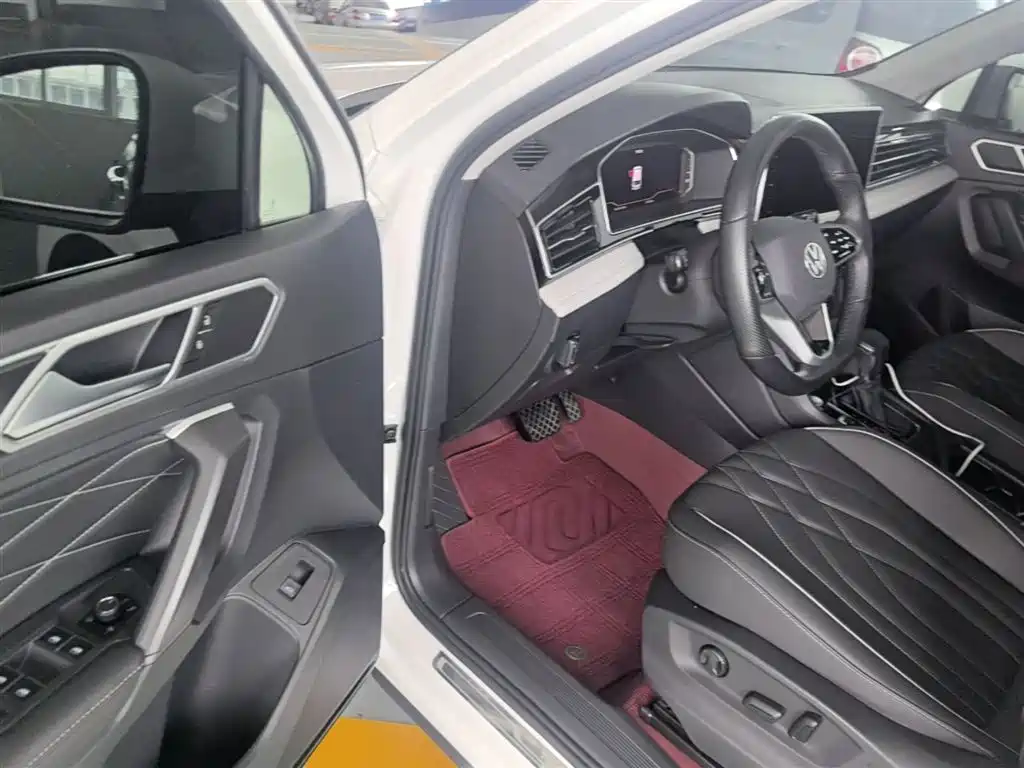 Volkswagen Tiguan L 2022 — фото 16