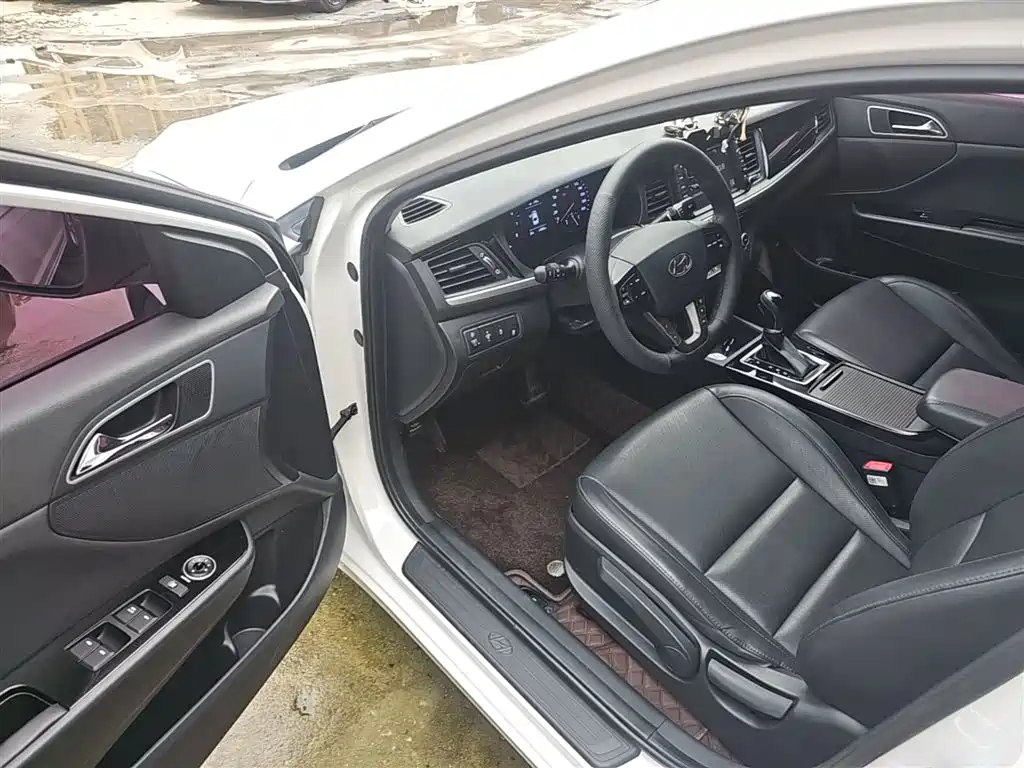Hyundai Mistra 2020 — фото 16