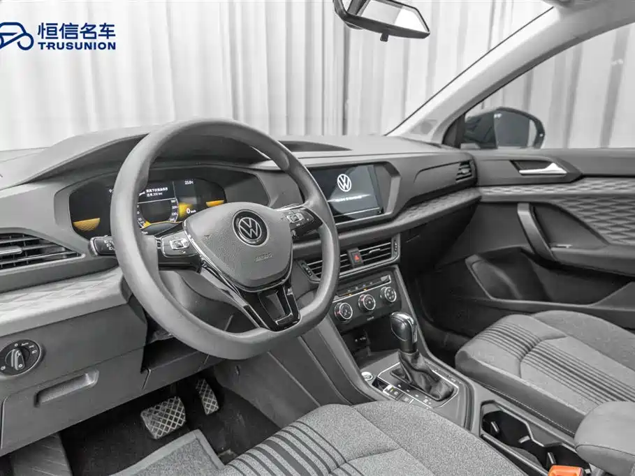 Volkswagen Tharu 2023 — фото 12
