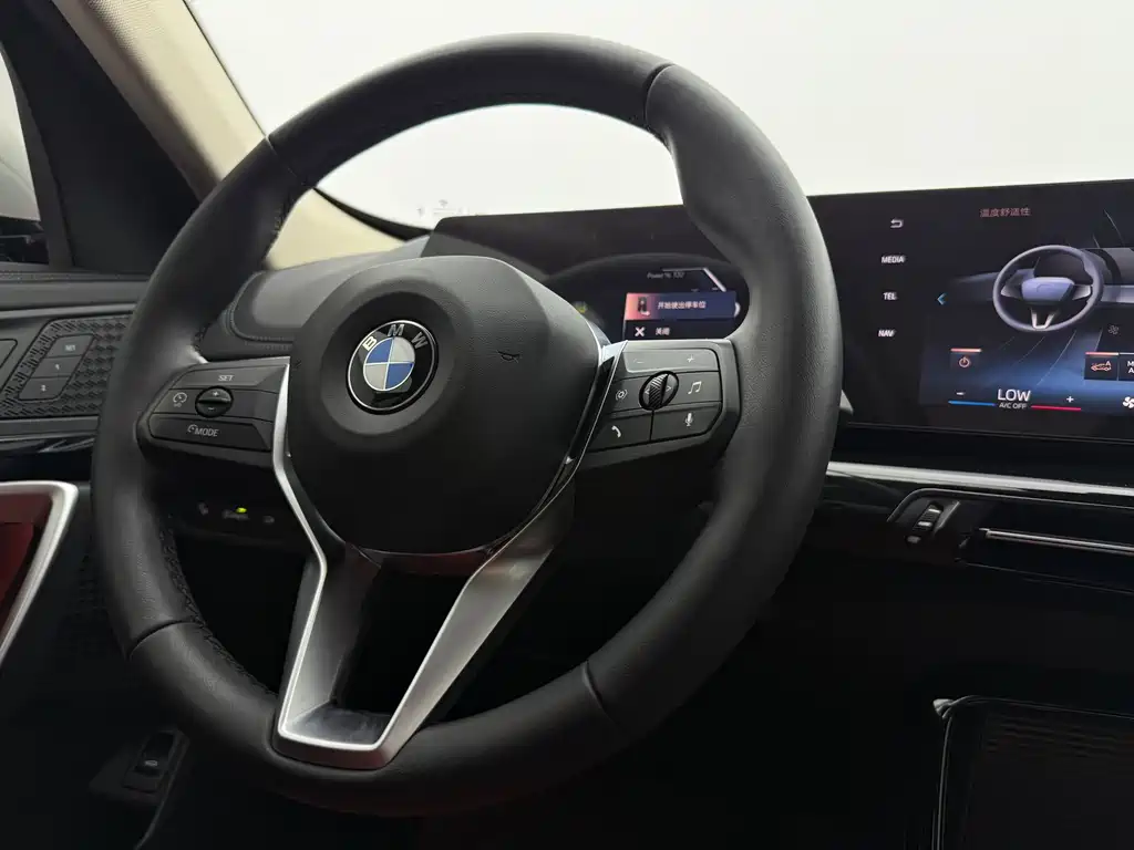 BMW X1 2023 — фото 13