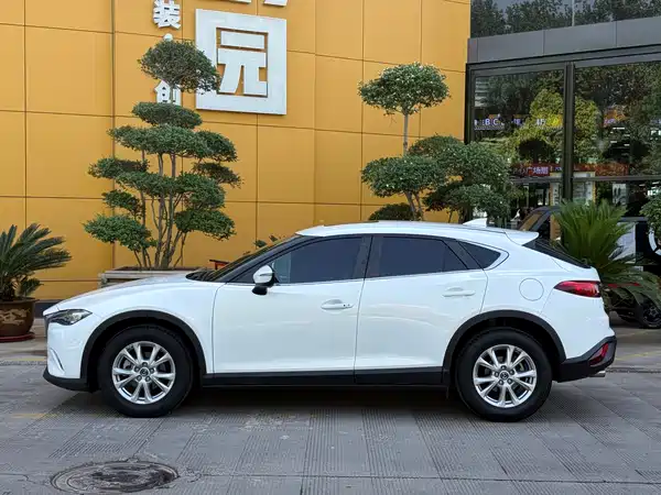 Mazda CX-4 2017