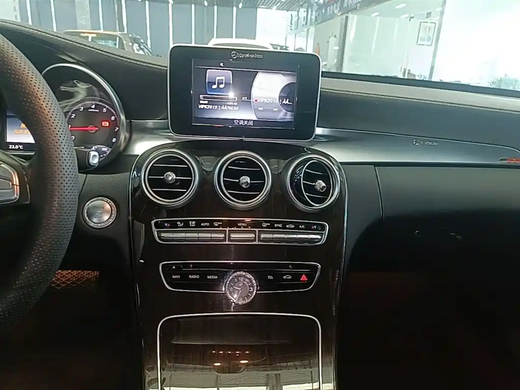 Mercedes-Benz C-Class 2015 — фото 9