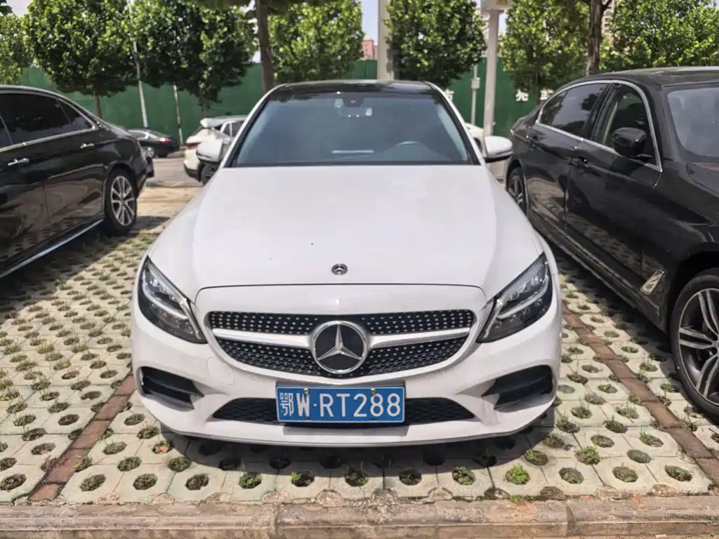 Mercedes-Benz C-Class 2020 — фото 2